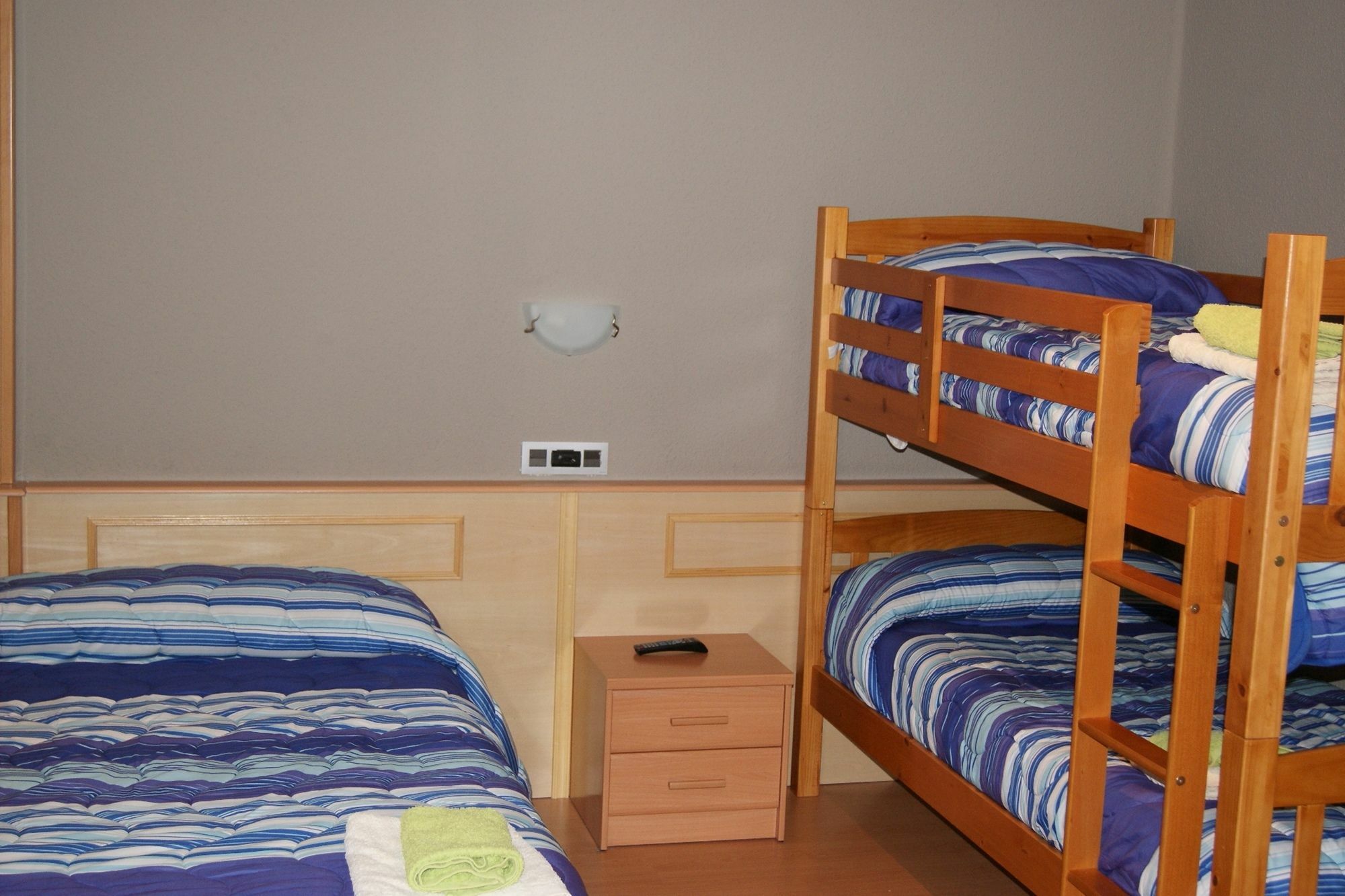 Pension Calfred II Logroño Dış mekan fotoğraf